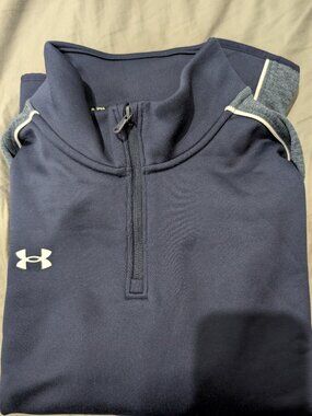 Under armour navy blue women's new size large top
